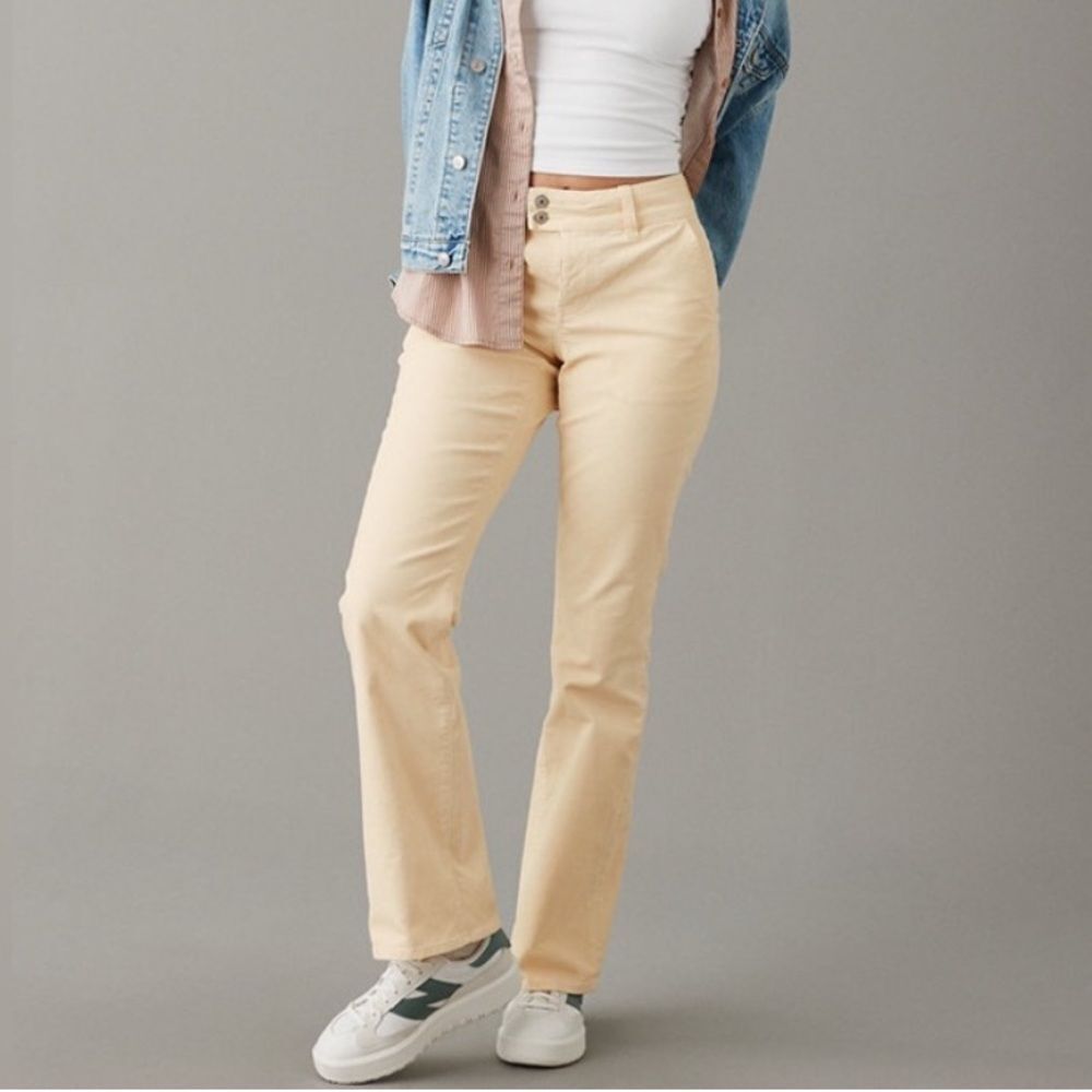 American Eagle Cream Curvy High Rise Kick Boot Corduroy Pants Cotton Size 4R